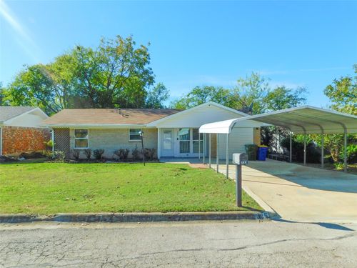 325 W Jones St, Krum, TX, 76249-5508 | Card Image