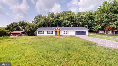 78 Dans Ln, Watsontown, PA, 17777-8316 | Card Image