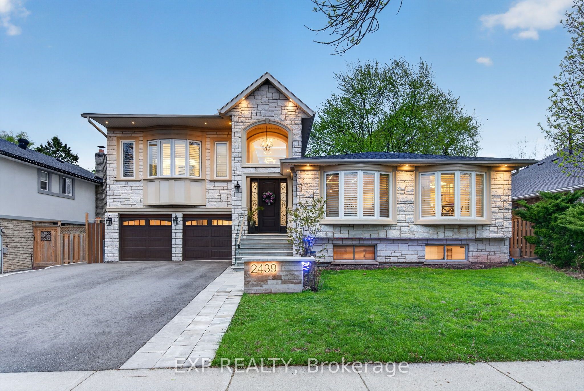 Residential in Oakville 4