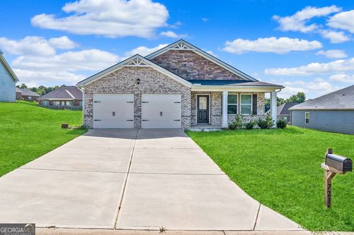 7216 Winterberry Cir, Macon, GA, 31216-7009 | Card Image