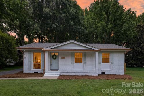 4408 Ivanhoe Pl, Charlotte, NC, 28205-4627 | Card Image