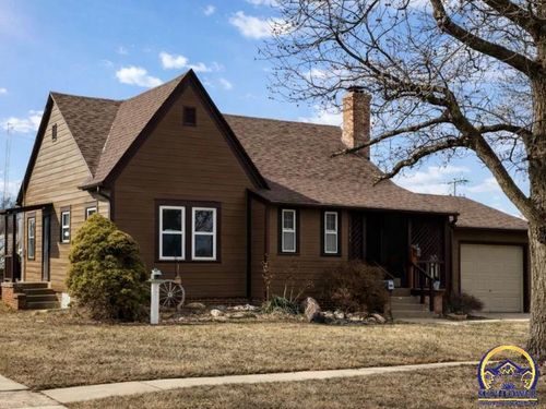 503 N 6th St, Hiawatha, KS, 66434-1924 | Card Image