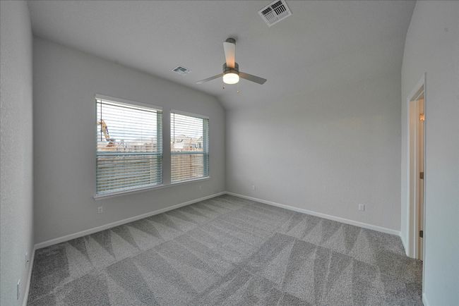 147 Cibolo Creek Loop, House other with 3 bedrooms, 2 bathrooms and 4 parking in Bastrop TX | Image 13