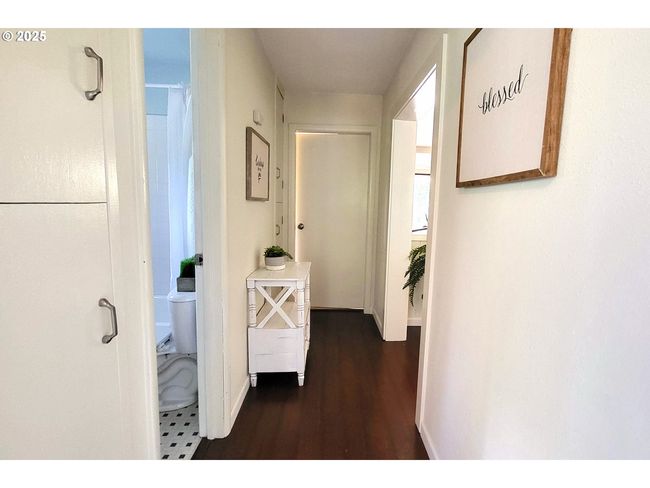 1400 W 40 Th Ave, House other with 3 bedrooms, 2 bathrooms and 1 parking in Eugene OR | Image 20