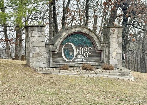 168 Cherokee Ct, Pacific, MO, 63069-5927 | Card Image