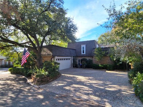709 Palmer Dr, Conroe, TX, 77302-3825 | Card Image