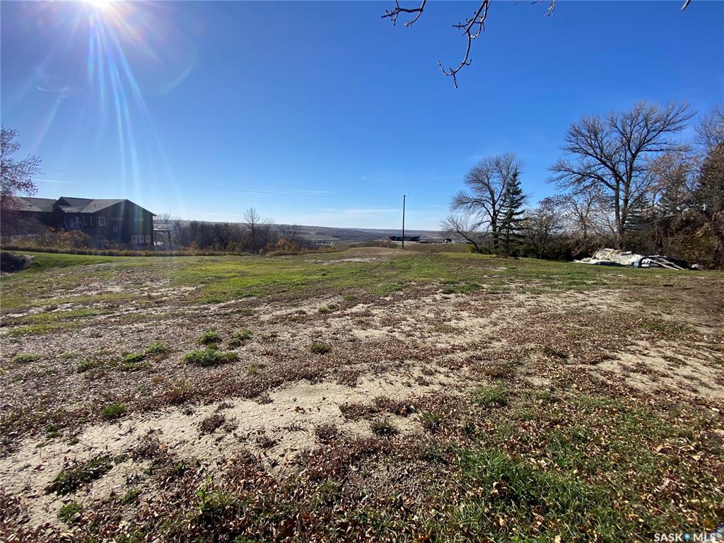 Land in Oxbow 4