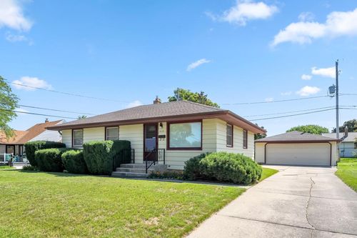 4418 Kentucky Avenue, Milwaukee, WI, 53221 | Card Image