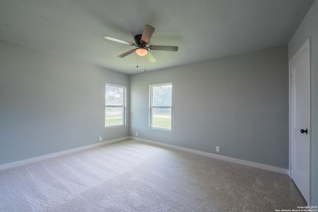 234 Gaiety Ln, House other with 3 bedrooms, 2 bathrooms and null parking in Kirby TX | Image 37