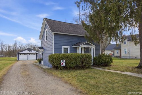 23644 E Main St, Armada, MI, 48005-3309 | Card Image