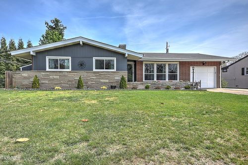 2108 Swannanoa Ave, Kingsport, TN, 37664-3223 | Card Image