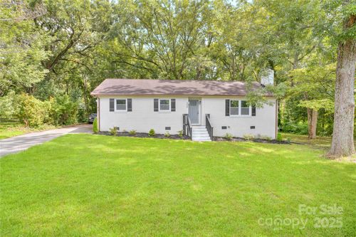 308 M H Camp Hwy, Grover, NC, 28073-8523 | Card Image