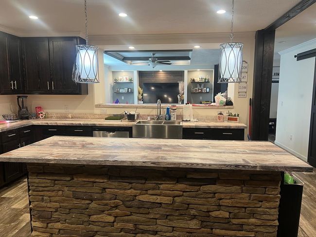 556 County Road 1835, House other with 4 bedrooms, 2 bathrooms and null parking in Crockett TX | Image 4