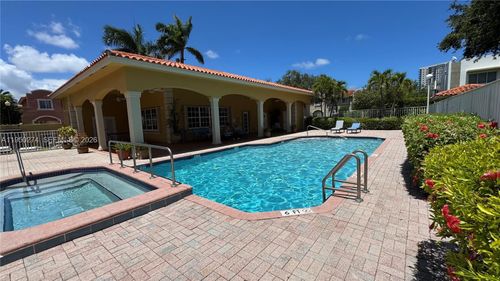 0-9481 Sw 78th Ave, Miami, FL, 33156-7486 | Card Image