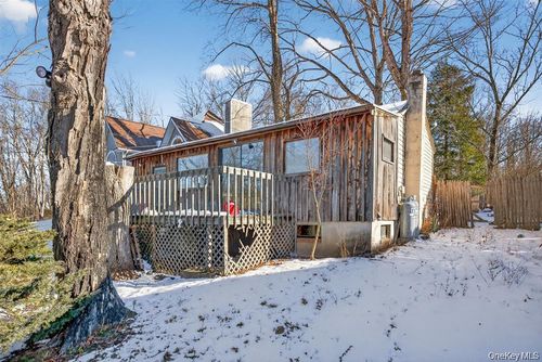 488 Tally Ho Rd, Middletown, NY, 10940-7331 | Card Image