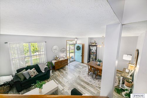 11280 S 200th Ave, Gretna, NE, 68028-4593 | Card Image