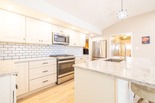 252 Evans Trl, Tipton, MI, 49287-9727 | Card Image