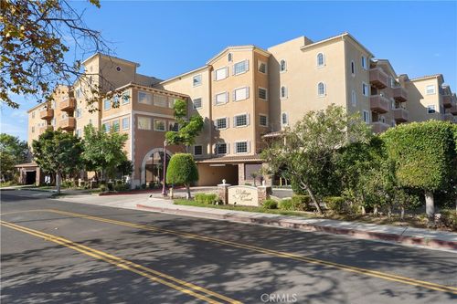 204-21345 Hawthorne Boulevard, Torrance, CA, 90503 | Card Image