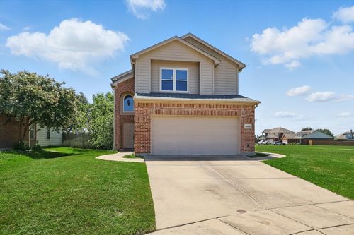 1900 Cassandra Ct, Fort Worth, TX, 76131-1233 | Card Image