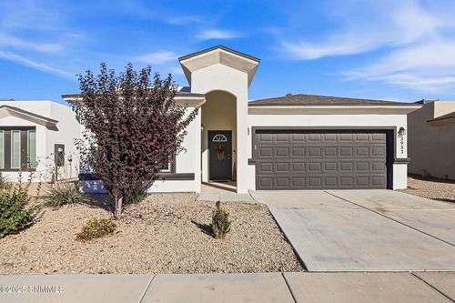 3933 Santa Sophia Rd, Las Cruces, NM, 88012-7976 | Card Image