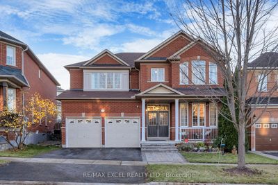 12 Thornwood Chase Rd, House other with 4 bedrooms, 4 bathrooms and 4 parking in Markham ON | Image 1