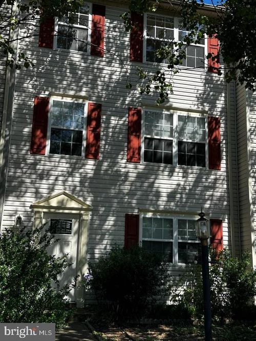 1507 Meadow Dr, FREDERICKSBURG, VA, 22405-8707 | Card Image