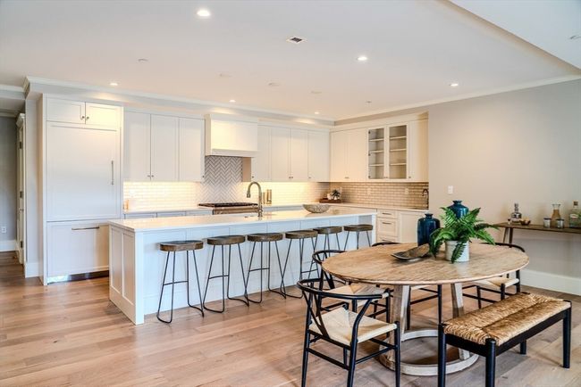 UNIT-210 - 128 Elm St, Condo with 2 bedrooms, 3 bathrooms and null parking in Cohasset MA | Image 14