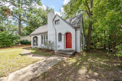 513 Canada, House other with 2 bedrooms, 1 bathrooms and null parking in Jacksonville TX | Image 1