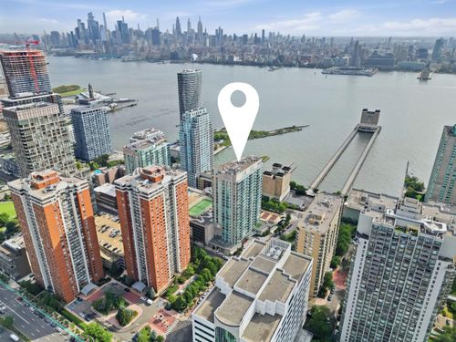 1812-20 Newport Pkwy, Jersey City, NJ, 07310-2307 | Card Image