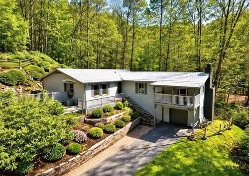 913 Winterberry Trl, Boone, NC, 28607-7837 | Card Image