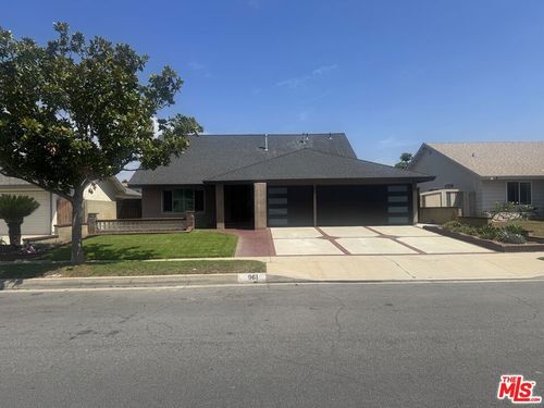 961 Oakhorne Dr, Harbor City, CA, 90710 | Card Image