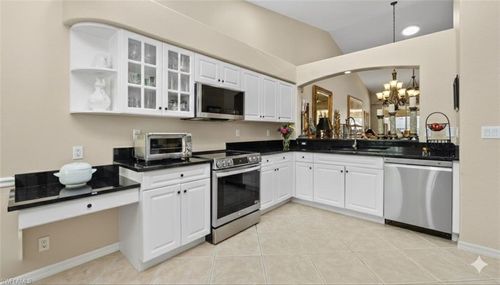 p443-8185 Tauren Ct, NAPLES, FL, 34119-7752 | Card Image