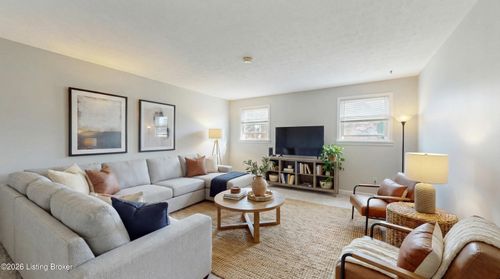 apt-g4-8126 Lake Ter, Louisville, KY, 40222-7327 | Card Image