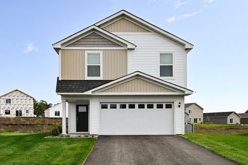 604 Redwood Loop N, Cambridge, MN, 55008-2905 | Card Image