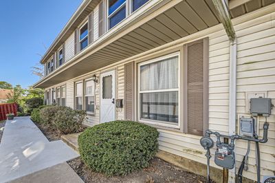 1753 Marquette Lane, Townhouse with 3 bedrooms, 1 bathrooms and 1 parking in Hoffman Estates IL | Image 1