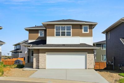 235 Dawson Harbour Crt, House detached with 3 bedrooms, 2 bathrooms and 5 parking in Chestermere AB | Image 1