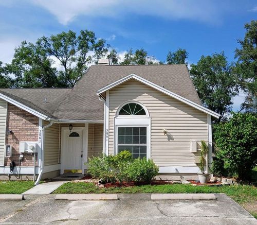 5801 Red Cedar Ln, TAMPA, FL, 33625-5692 | Card Image