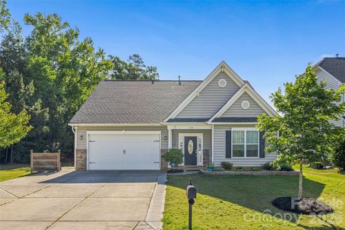 578 Daventry Ct, Clover, SC, 29710-7859 | Card Image