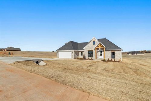 2442 Canyon Circle, Blanchard, OK, 73010 | Card Image