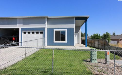605 S Cedar Ave, Pasco, WA, 99301-4409 | Card Image