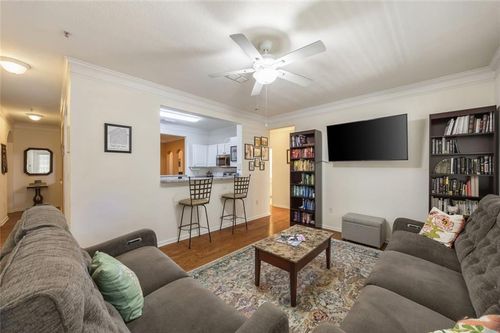 4007 Westchester Rdg Ne, Brookhaven, GA, 30329-2495 | Card Image