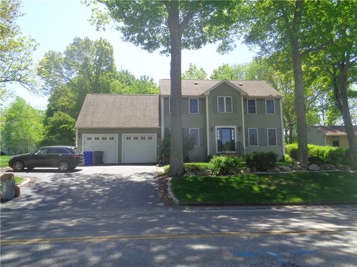 307 E Greenwich Ave, West Warwick, RI, 02893-3310 | Card Image