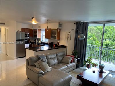 A405 - 680 Ne 64th St, Condo with 1 bedrooms, 1 bathrooms and null parking in Miami FL | Image 2