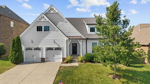149 Grindstone Dr, Gallatin, TN, 37066-1595 | Card Image