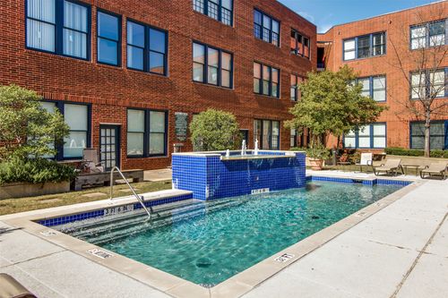 apt-322-2502 Live Oak St, Dallas, TX, 75204-5609 | Card Image