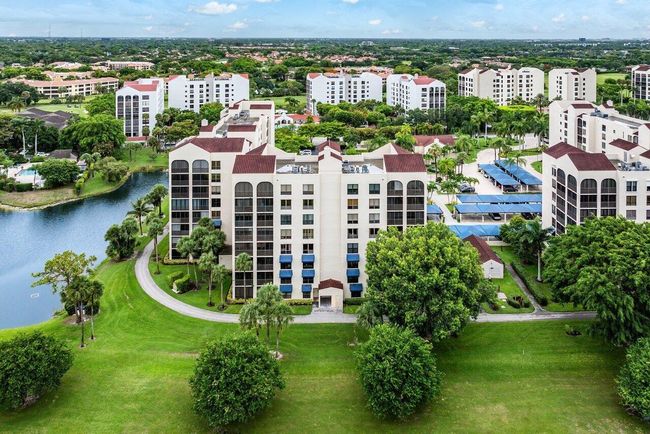 APT-802 - 7578 Regency Lake Dr, Condo with 3 bedrooms, 3 bathrooms and null parking in Boca Raton FL | Image 35