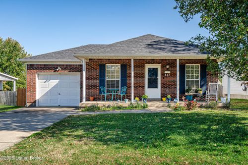 1114 Cedar Springs Pkwy, La Grange, KY, 40031-8036 | Card Image