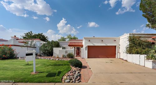 230 Casas Bellas Ln, Santa Teresa, NM, 88008 | Card Image