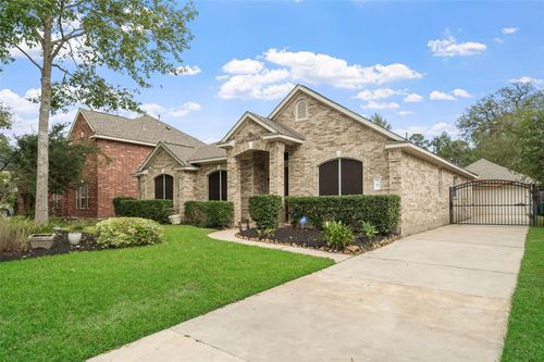 6 W Prairie Dawn Cir, The Woodlands, TX, 77385-3585 | Card Image