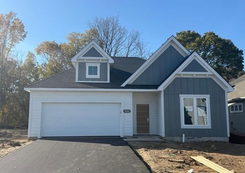 10502 Glenbrook Ave S, Cottage Grove, MN, 55016-6083 | Card Image